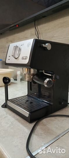 Кофемашина delonghi рожковая