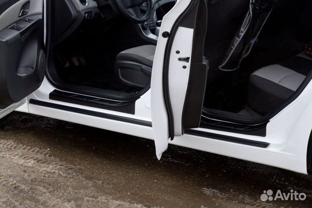 Накладки на пороги Chevrolet Cruze 1 (09-15) RA