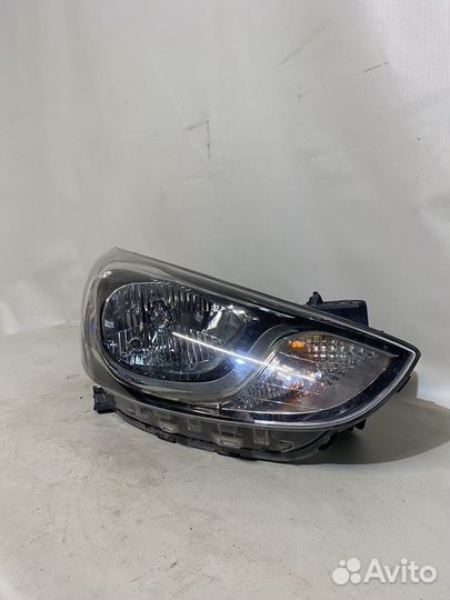 Hyundai Solaris 10- Фара правая 534
