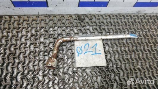 Ключ колесный toyota avensis T25 (BDN06VP01)