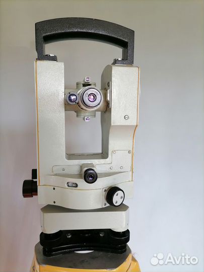 Новый теодолит 2Т5К