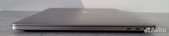 MacBook Pro 16