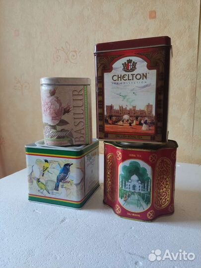 Жестяная банка из под чая