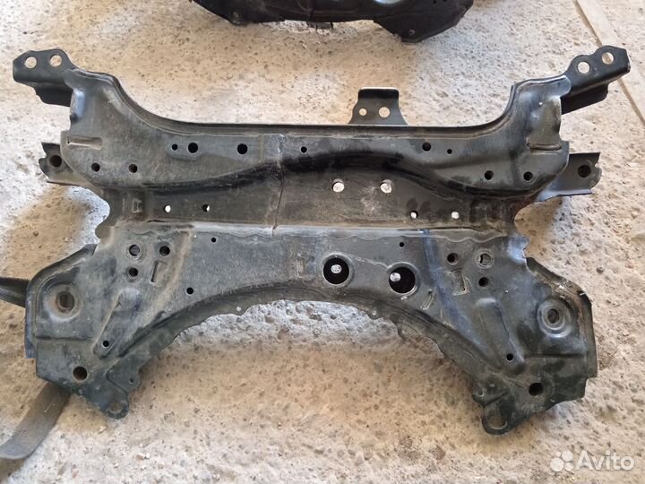 Подрамник передний тойота рав 4 40 5120112442