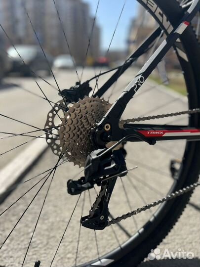 Велосипед Trinx M1000 PRO на гидравлике 29-21