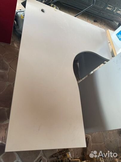 Стол и тумбочка офисная