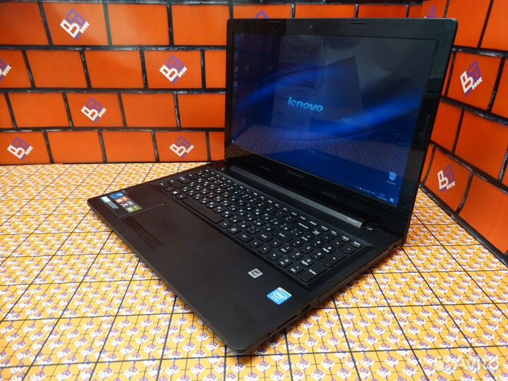 Ноутбук Lenovo DualCore/Intel HD/8 RAM/SSD+HDD