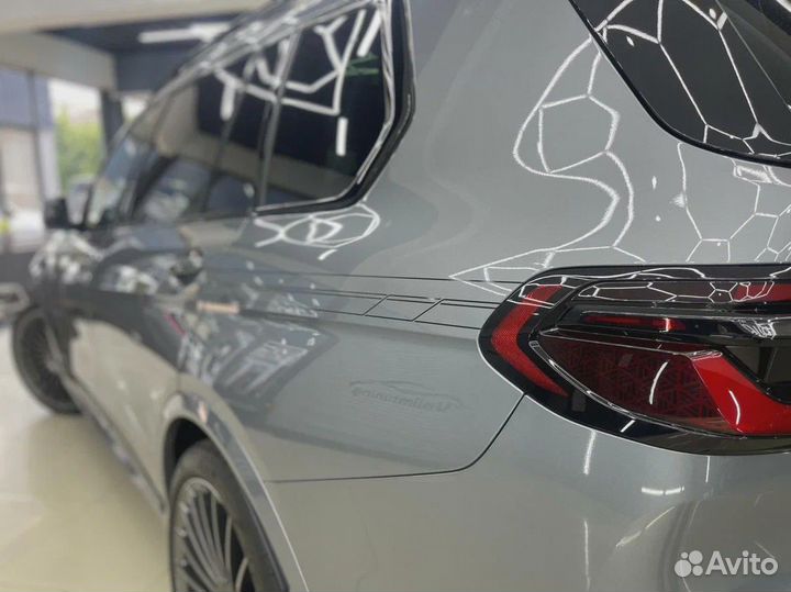 Оклейка премиум плёнкой BMW кузов + крыша