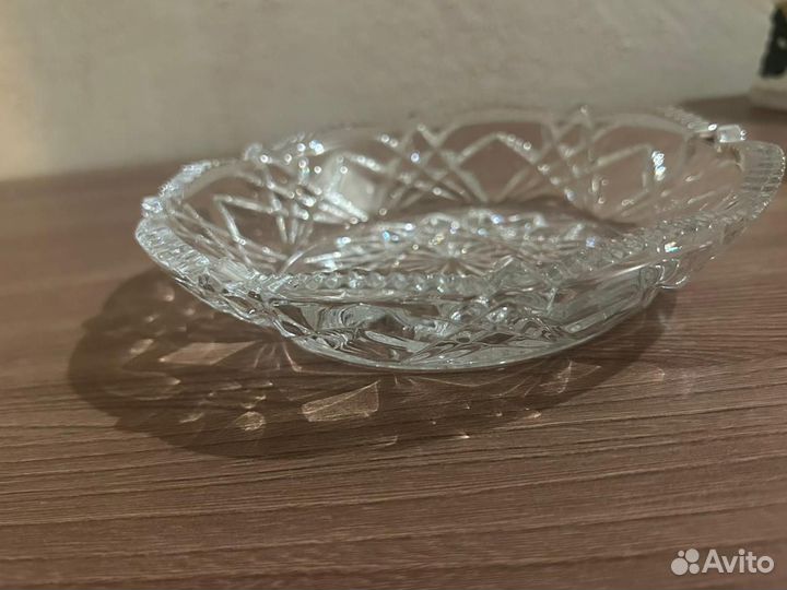 Хрустальная ваза