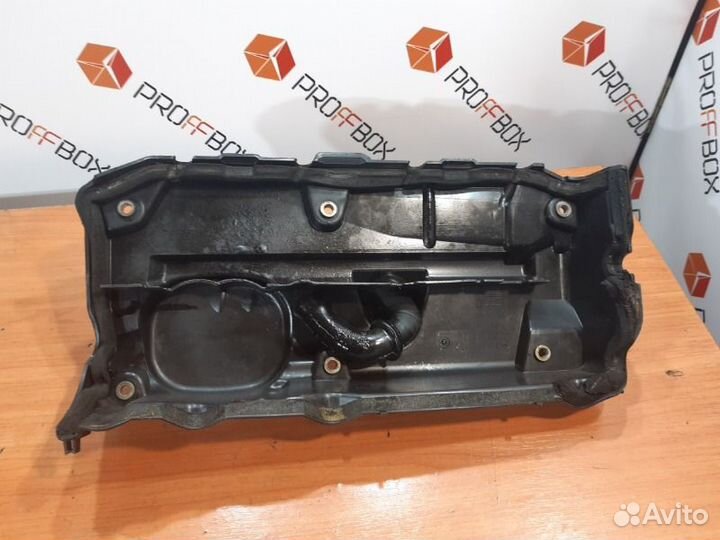 Декоративная крышка двигателя Mercedes Vito W638