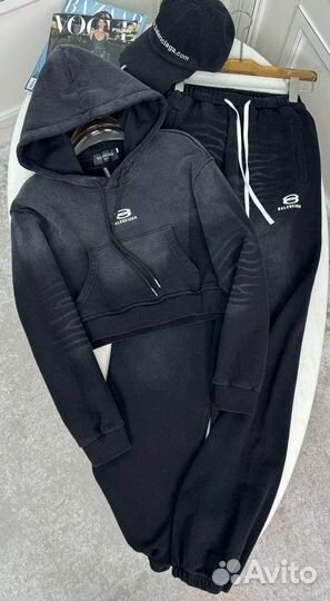 Спортивный костюм balenciaga женский