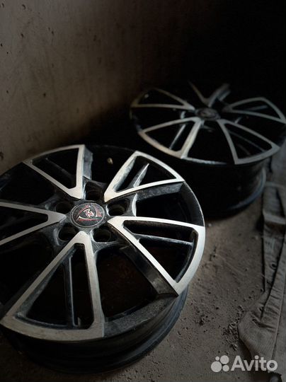 Диски r15 2шт