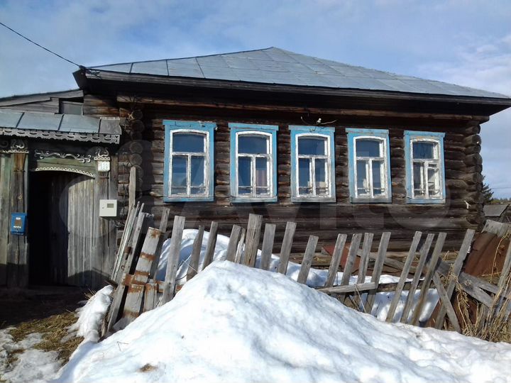 Дом 35 м² на участке 8 сот.