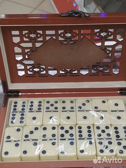 Домино настольное