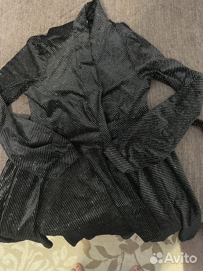 Платье(велюр плотный) на запах