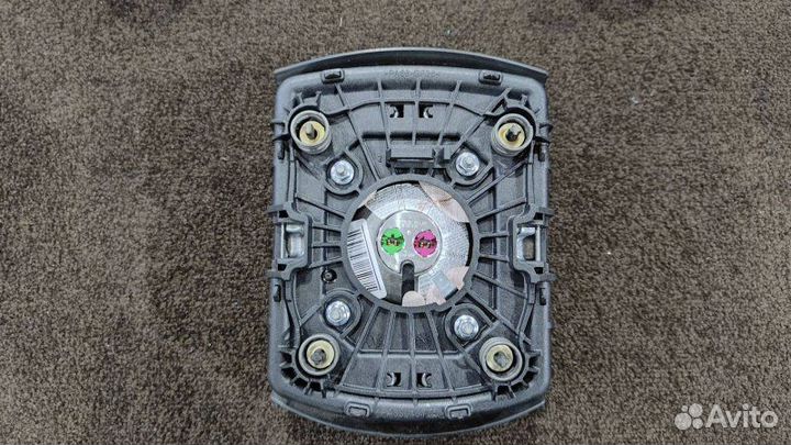 Подушка безопасности водителя Land Rover Discovery