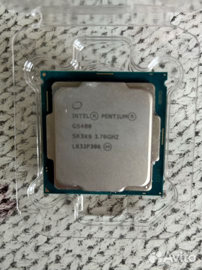 Процессор Intel Pentium Gold G5400