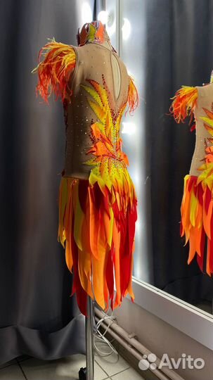 Платье, купальник для фигуристов и гимнастов