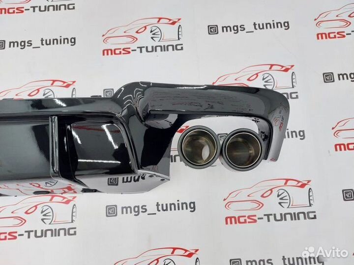 Диффузор с насадками BMW 5 series F10 M5 V-Style