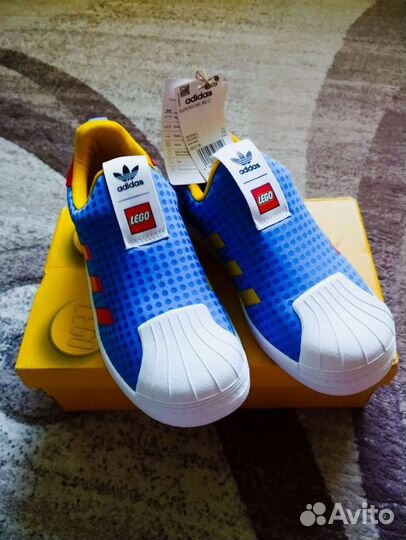 Кроссовки adidas