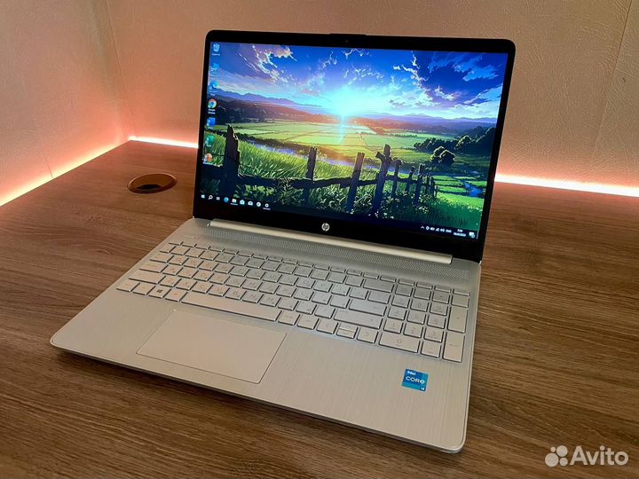 Ноутбук HP Laptop 16GB DDR4