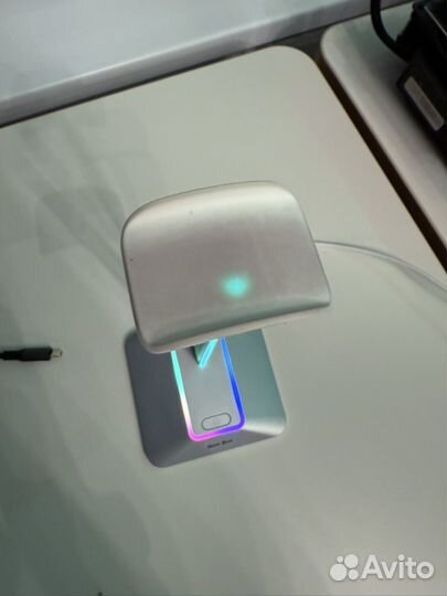 Подставка под наушники