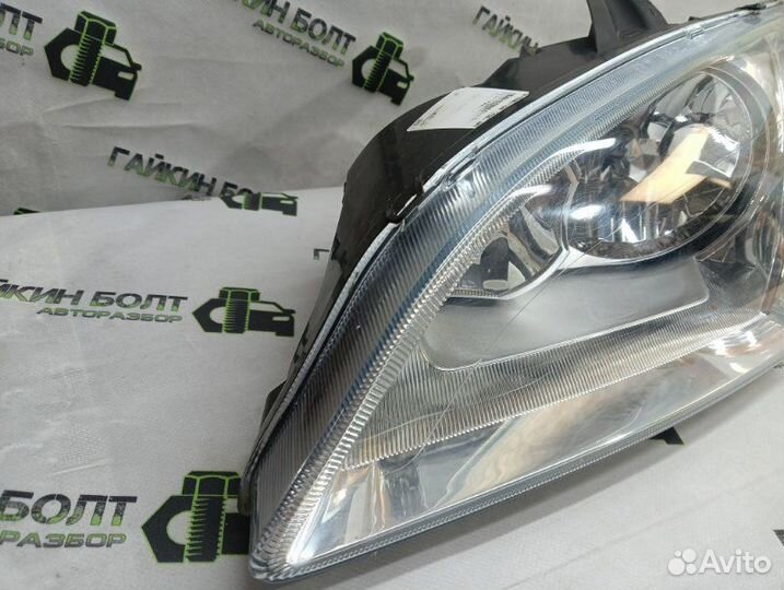 Фара галогеновая передняя левая Ford Focus хэтчбек
