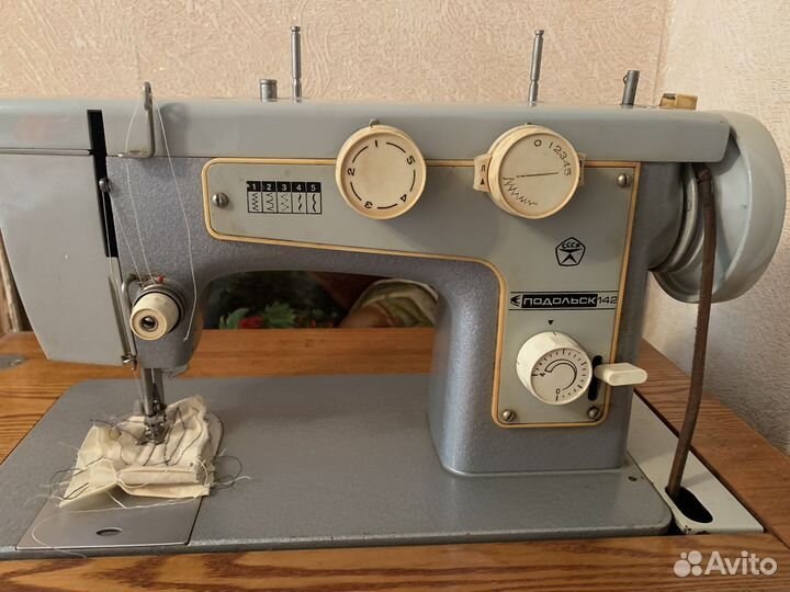 Швейная машинка Подольск 142 СССР