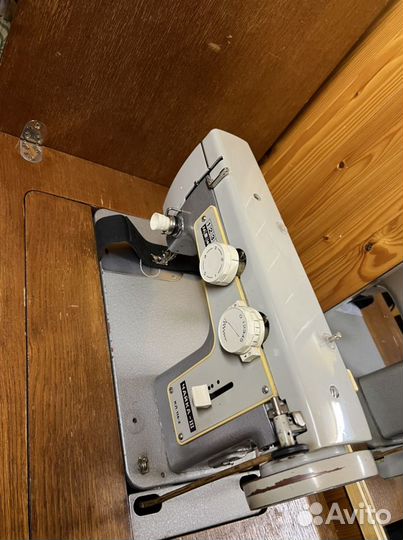 Швейная машина зигзаг/ класс 116-2