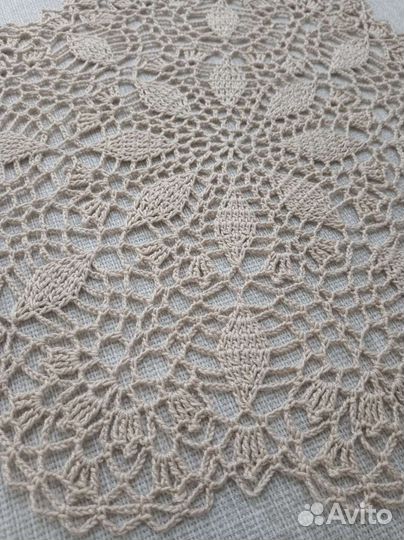 Салфетка вязаная.Новая. Ручная работа