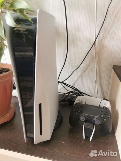 PlayStation 5 комплектом