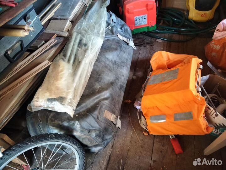 Плот спасательный надувной