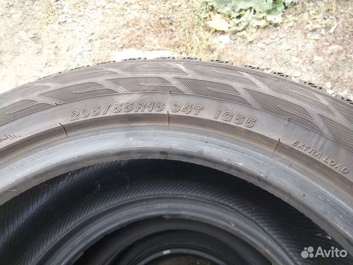 Yokohama Ice Guard Stud IG55 20.5/55 R16