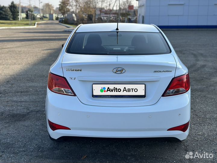 Hyundai Solaris 1.6 AT, 2015, 121 868 км