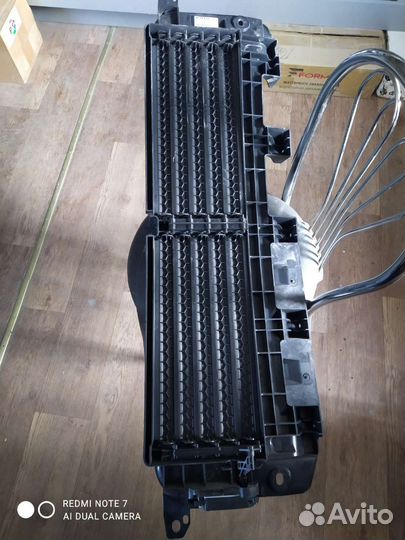 Решетка радиатора volvo