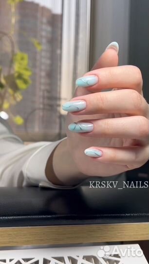 Нужна модель на маникюр