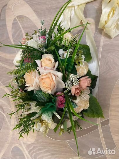 Аренда свадебных украшений на свадебную машину