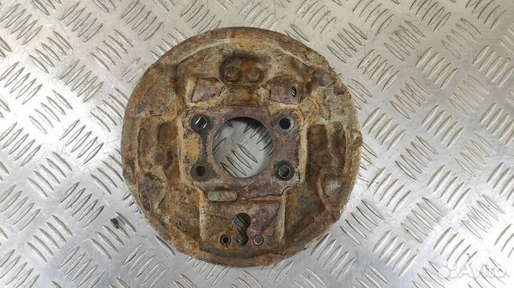 Щит опорный Mitsubishi Carisma 2000 2003