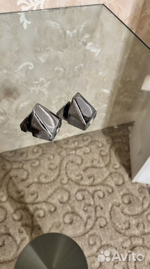 Стол стеклянный