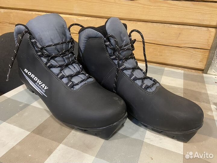 Продам лыжные ботинки nordway 46 размер