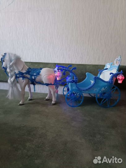 Карета с лошадью для барби