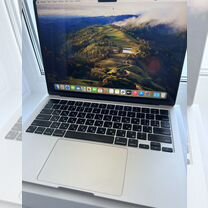 Apple MacBook Air 13 2022 16/512 Gb