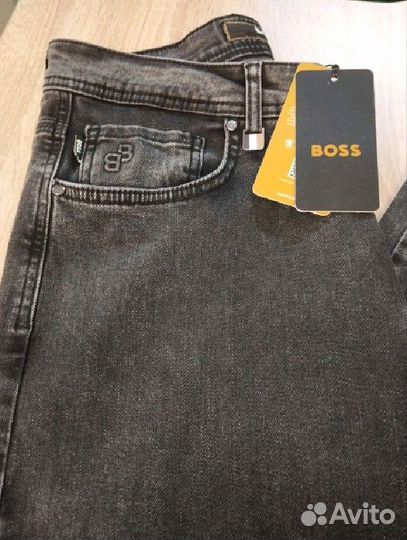 Джинсы Boss