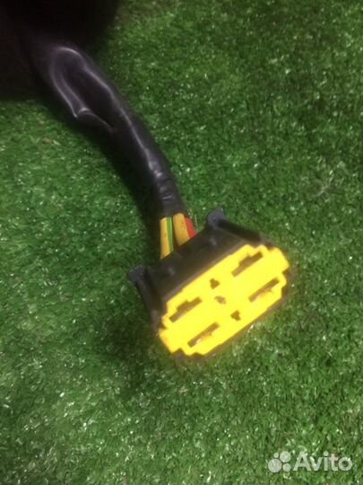 Замок зажигания Renault Sandero хетчбэк 1.6