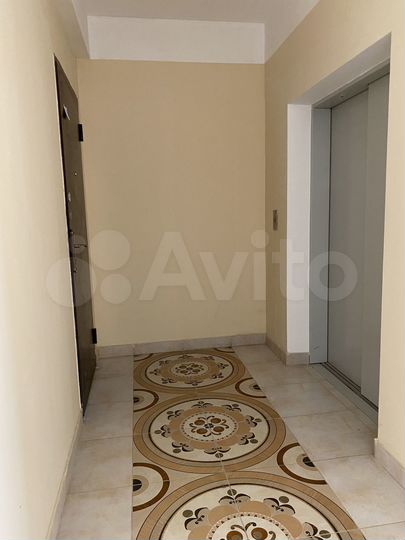 1-к. квартира, 43 м², 3/10 эт.