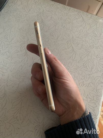 iPhone 6S, 32 ГБ