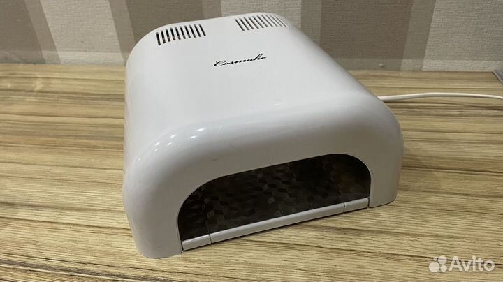 Лампа для маникюра