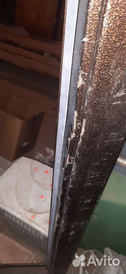 Дверь входная металлическая