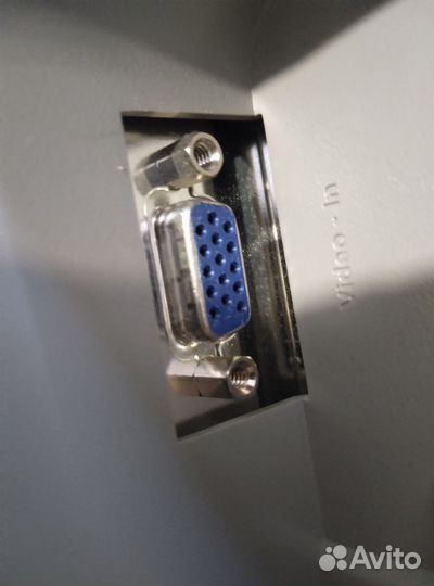 Монитор Samsung syncmaster 172v