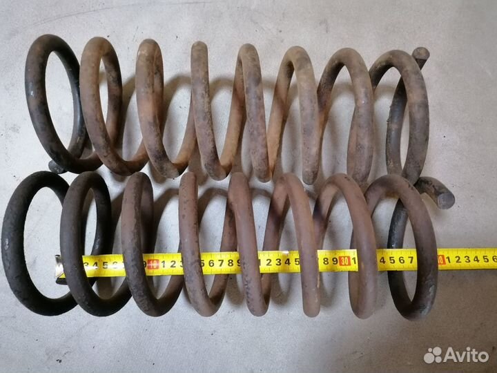 Пружина задняя Opel Monterey A 1992-1998